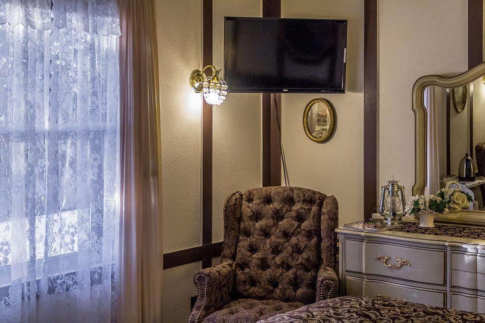 Highland Glen Lodge B&B Анкоридж Экстерьер фото